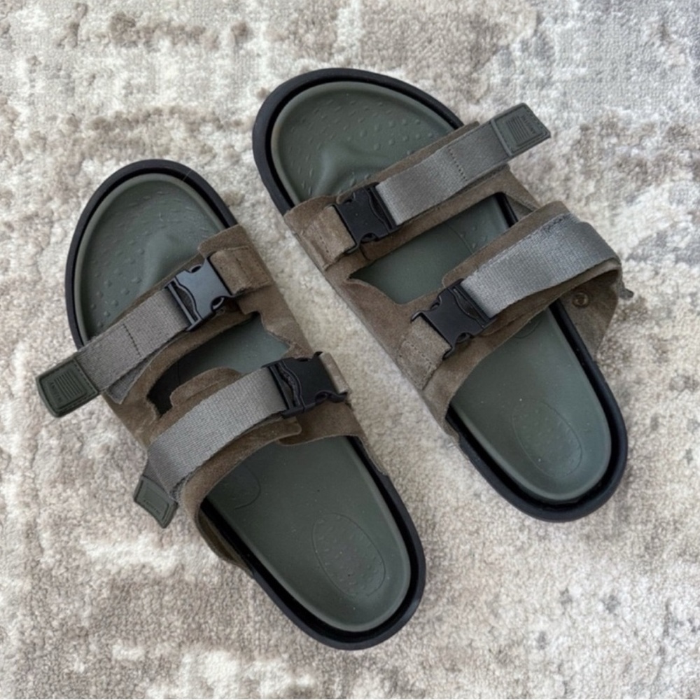 No. 70 two strap sandals